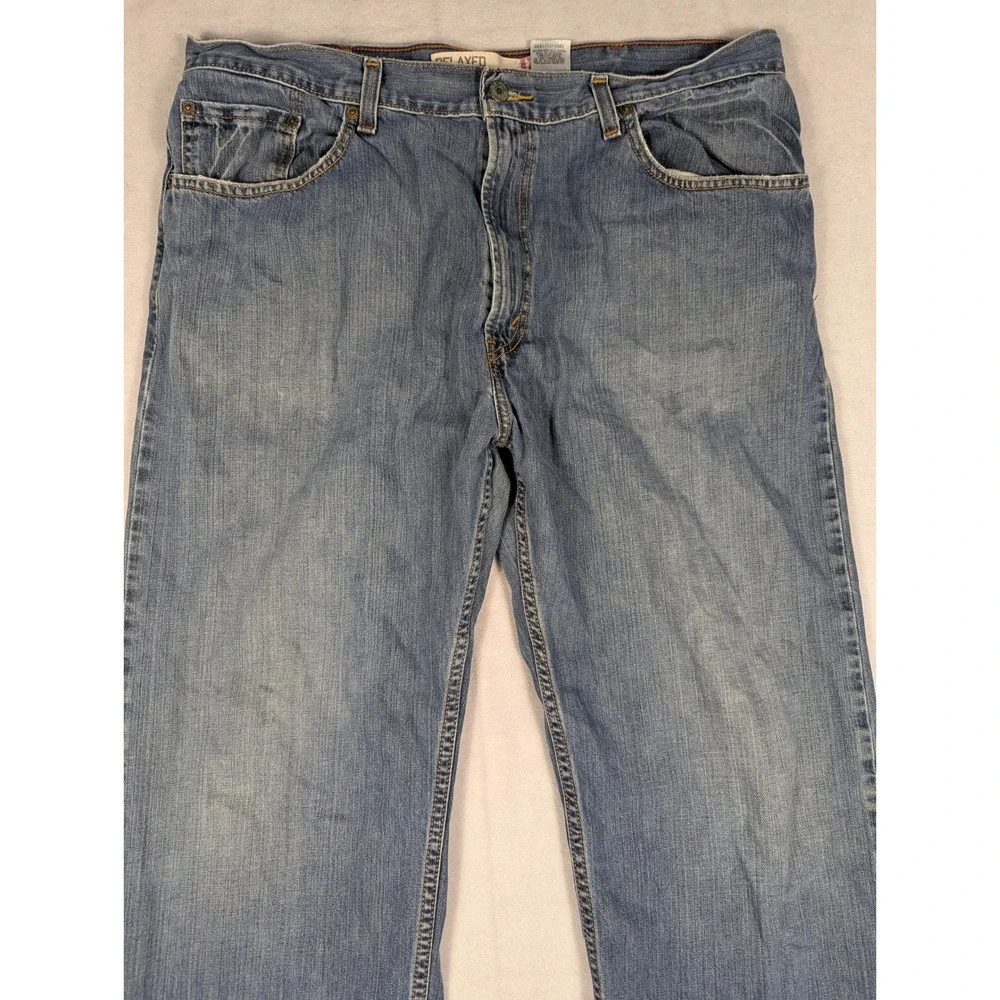 Levis levis 559